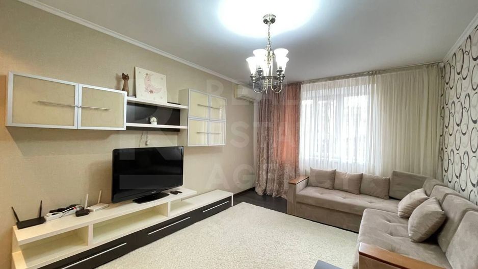 Chirie, apartament, 2 odăi, str. Mitropolit Petru Movilă, Centru - Poză 3