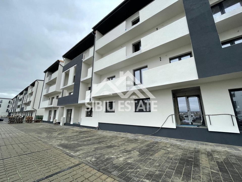 Apartament decomandat cu 2 camere-s.utila 52.57 mp, si gradina - Poză 4