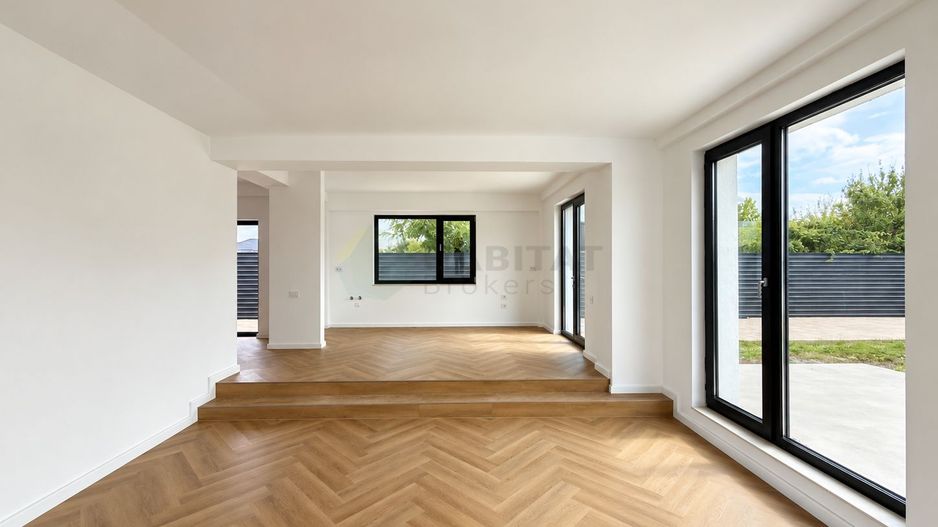 Casa Parter in Complex Finalizat - Poză 5