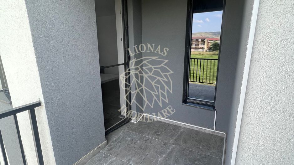 Casa de lux 103 mp-teren 199 mp-sauna-cinema- garaj 3 masini- Floresti - Poză 7