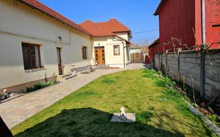 Casa 4 camere, mobilata, utilata, 593 mp teren, zona Centru - Poză 1