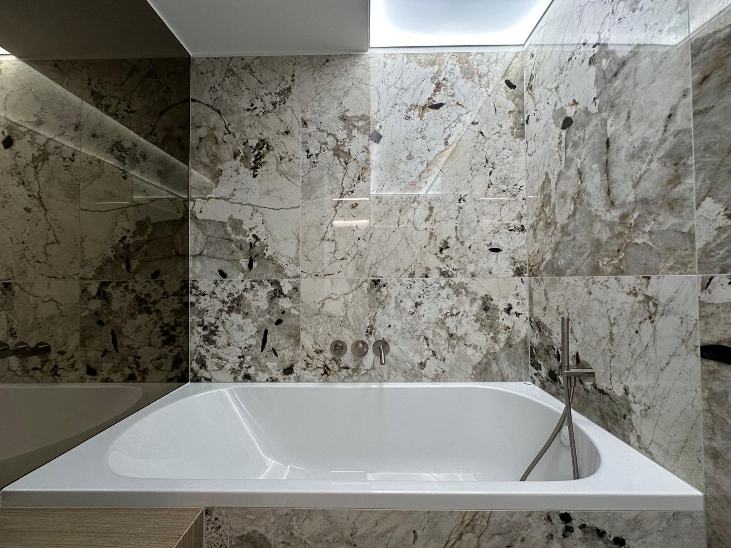 Apartament Cortina 126 | Parcare - Poză 10