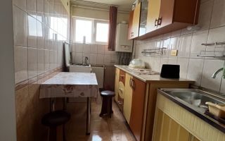 Apartament 2 camere decomandat – Micro 4 | Etaj 8/10 | Lift | Centrală - Poză 5