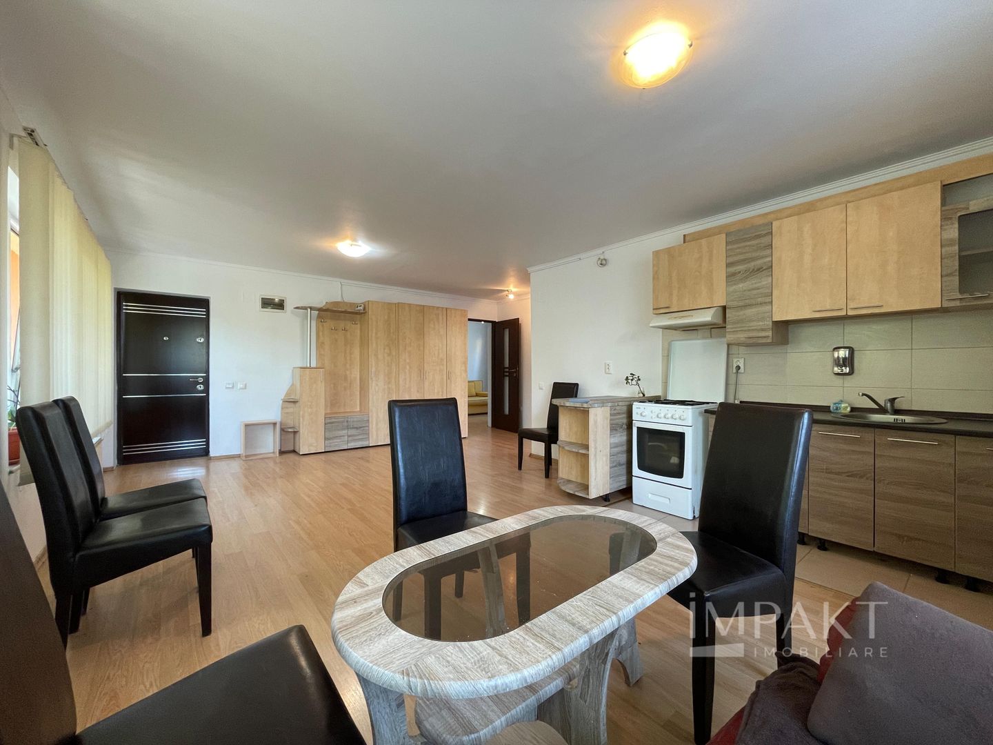 Apartament cu 3 camere spre vanare in zona Buna Ziua! - Poză 4