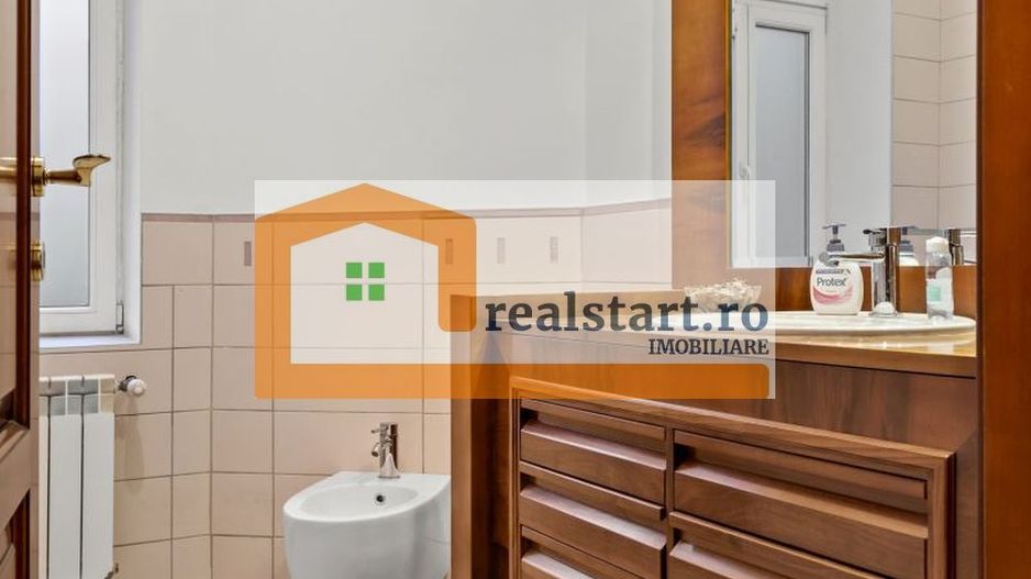 Ultracentral, ideal aparthotel, cabinet, birou sau mixt - Poză 44