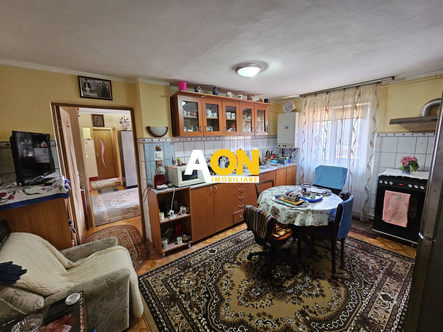 Apartament 3 camere, etaj 1, zona Piata Cetate - Poză 5