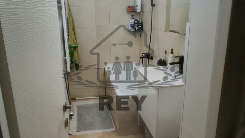 Apartament 3 camere-Valea Aurie - Poză 8