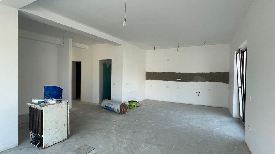 Duplex pe parter 4 camere - Mosnita Noua - Poză 2