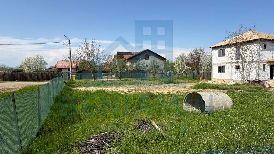 Teren 594mp - toate utilitatile - investitie - Disponibil - Braniste - Poză 1