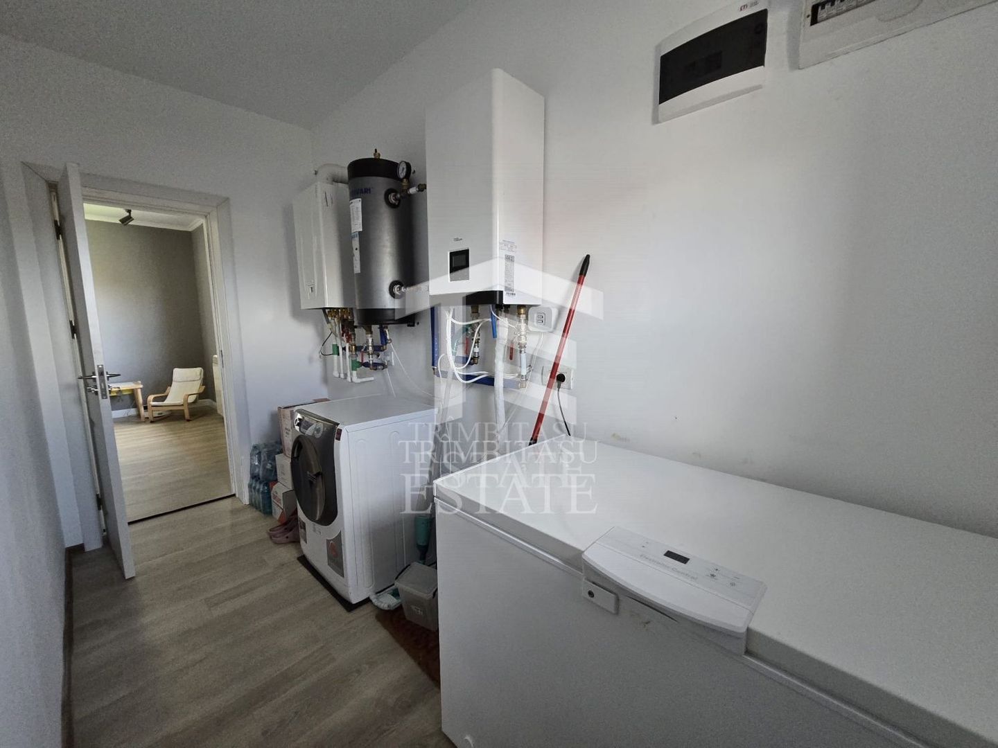 TUZLA - 3 camere | modern | lux | gata de mutat | complet mobilata - Poză 40