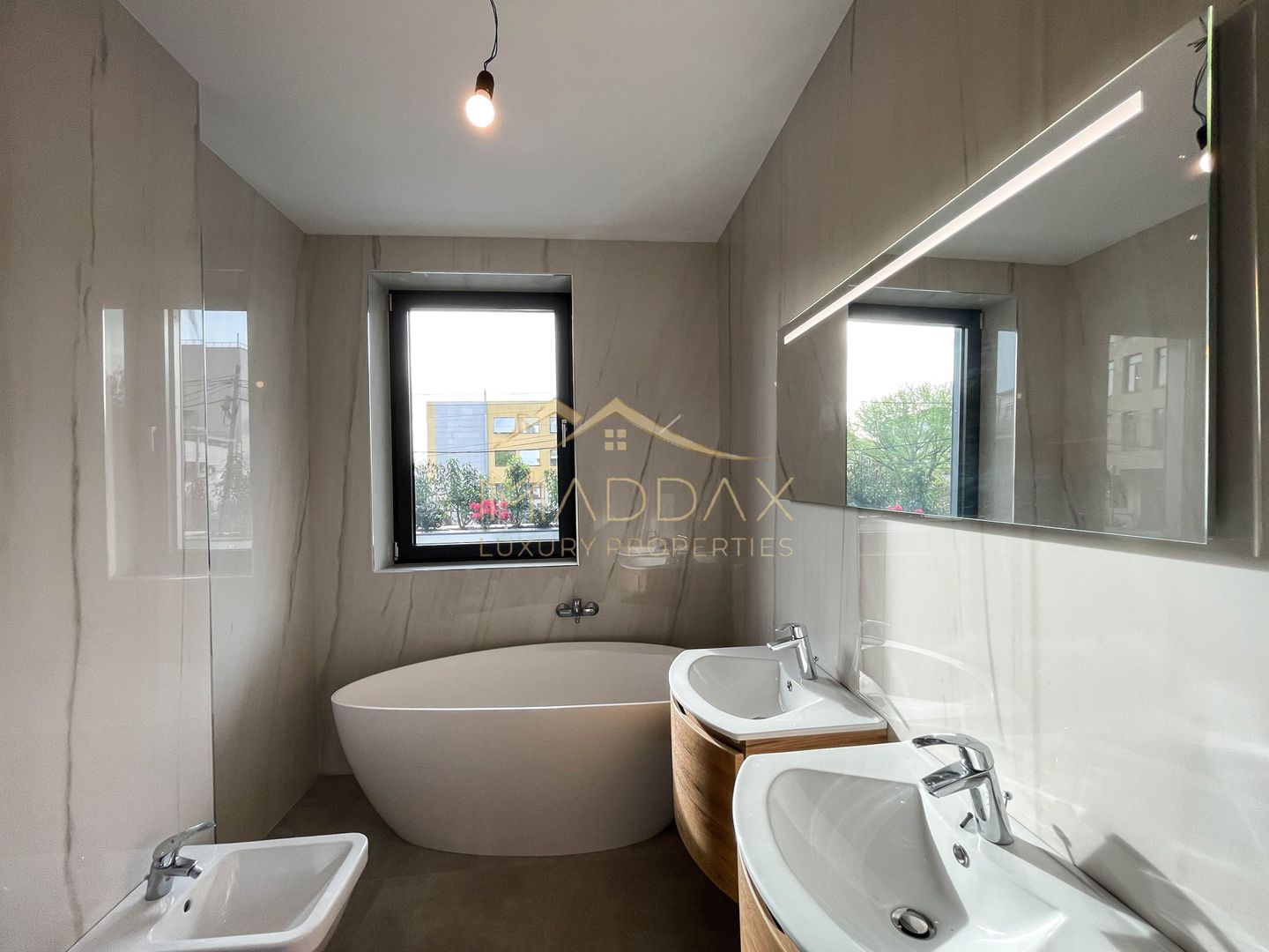 2 Rooms 100 sqm / high ceiling ***LUX***First Rent***/ Floreasca / 2 Parking - Poză 17