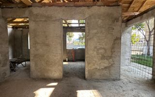 Casă de vânzare, centrală, pe str. Oituz, Bacău - Poză 8