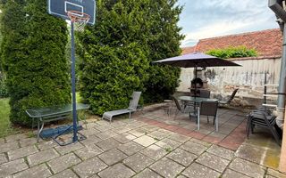 Casă de vânzare 4 camere | Lupeni, Sibiu | 141 mp utili, teren 676 mp - Poză 28