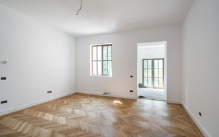 O BIJUTERIE ASCUNSA IN CENTRUL BUCURESTIULUI - Poză 5