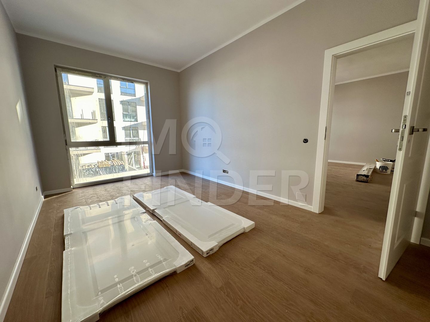 Apartament 2 camere ULTRAFINISAT, zona VIVO, cu CF - Poză 3