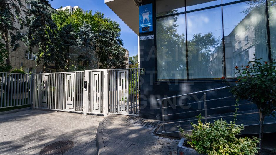 Vânzare apartament, 1 cameră + living, str. Alecu Russo, Rîșcani. - Poză 20