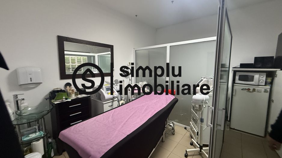 Spatiu Comercial/ Casa Rovine - Poză 10