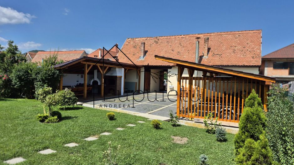 Casa de Vanzare Rasinari | 6 Camere | 200 MPU | Teren 979 MP | - Poză 4