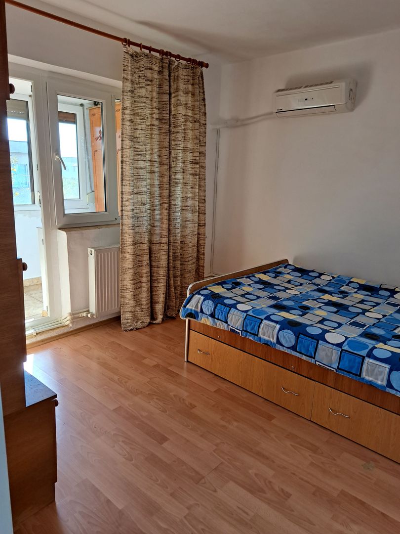 Apartament 2 cam dec, Sid Vest,2 balcoane,mobilat si utilat - Poză 3