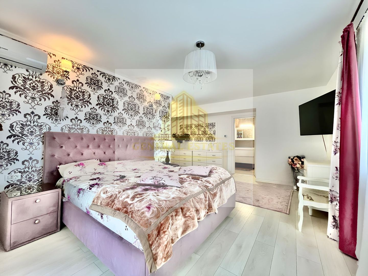 PENTHOUSE DE VIS – LUX, NATURĂ ȘI PRIVELIȘTE UNICĂ - Poză 1