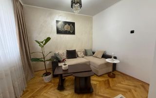 Vânzare apartament cu suprafață totală de 50 mp, zona Scolii 7 - Poză 1