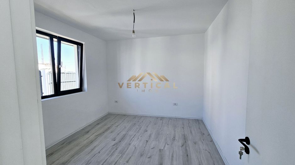 Casa parter cu 4 camere - comuna Berceni - Poză 15