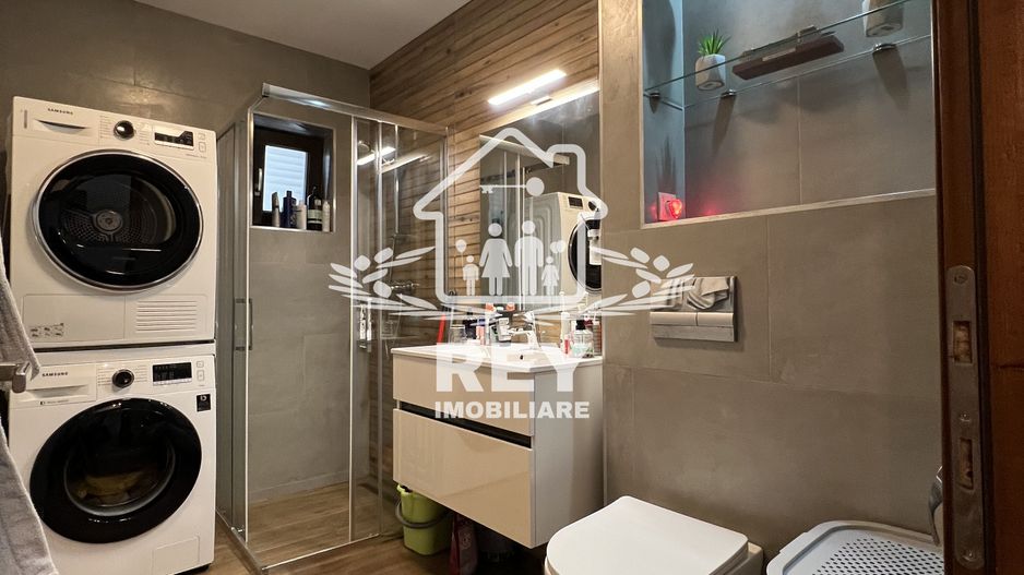 Casă de tip triplex la vânzare 6 camere /Șelimbăr /Secția 1 de Poliție - Poză 25