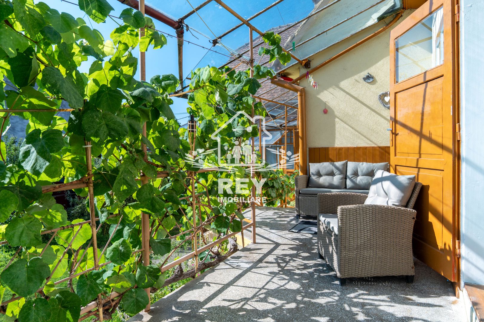 Se vinde casă single| 950 mp teren| Sibiu| Terezian|5min de Piața Mare - Poză 2