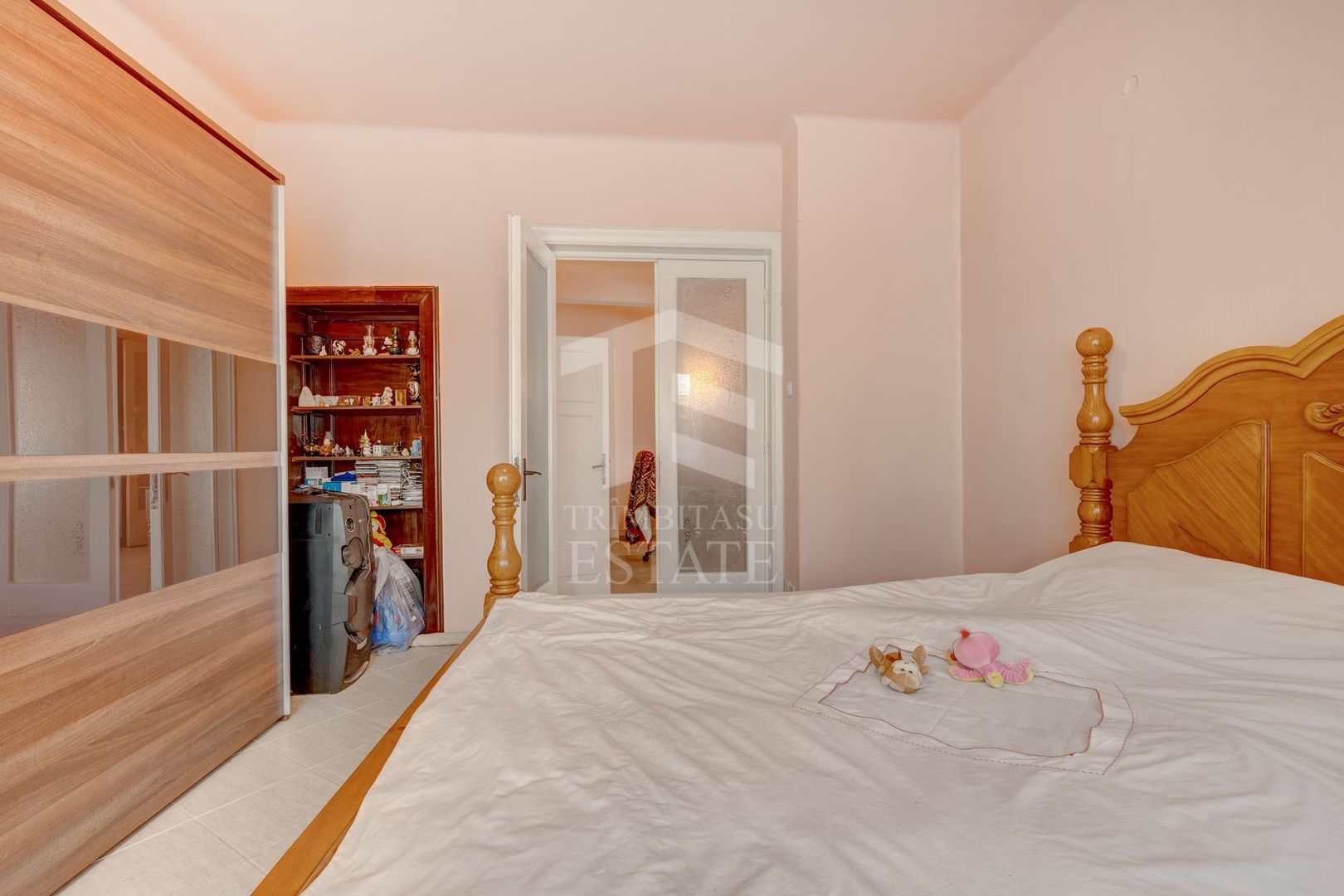 Zona C Calarrasilor ,apartament în imobil interbelic - Poză 14
