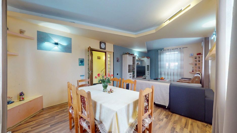 Casa ideala  Locuinta si afacere 800mp teren - Poză 3