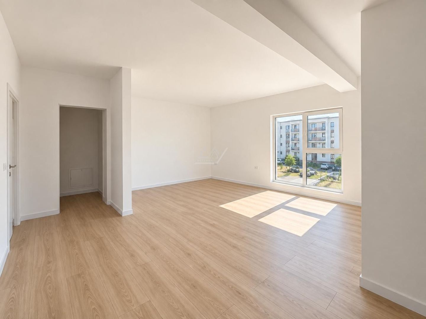 Bloc finalizat zona ESO. Etaj intermediar. Loc de parcare. - Poză 5