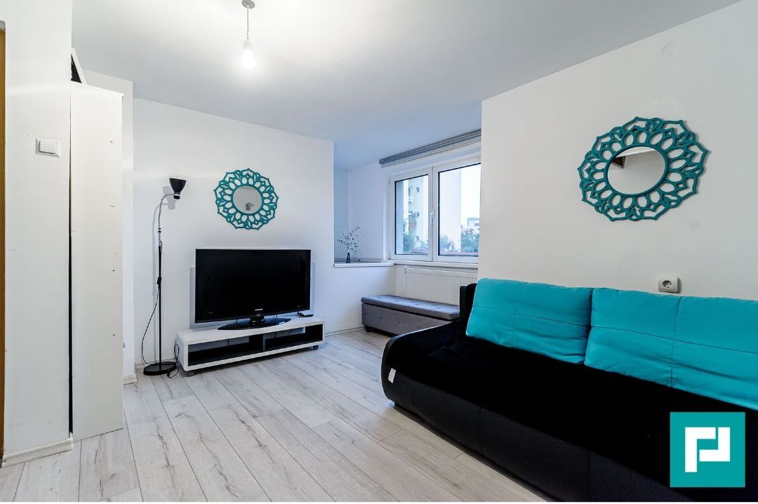 Proprietate cu 5 camere Aurel Vlaicu - Poză 16