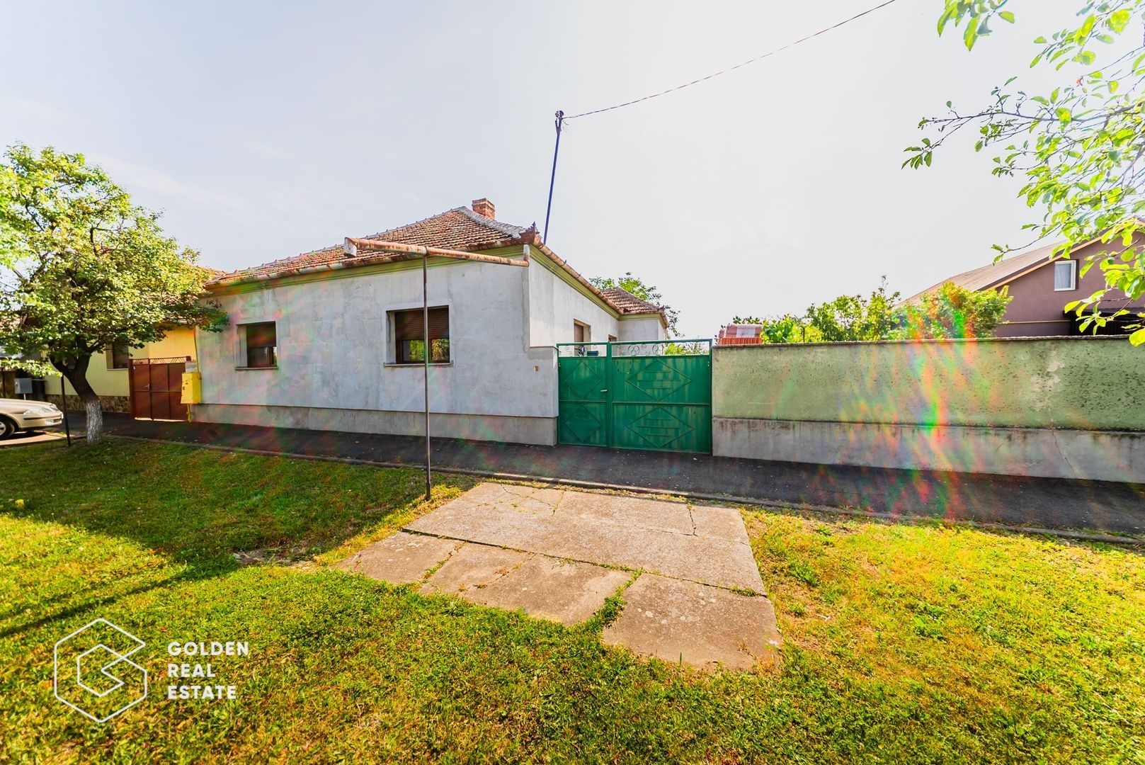 Casa din caramida, 3 camere. teren 1080, Bujac - Poză 2