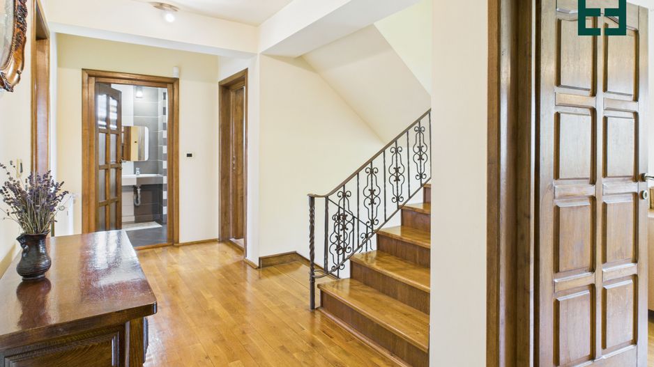 Vilă cu 6 camere - Zona Subcetate - Arad - Poză 18