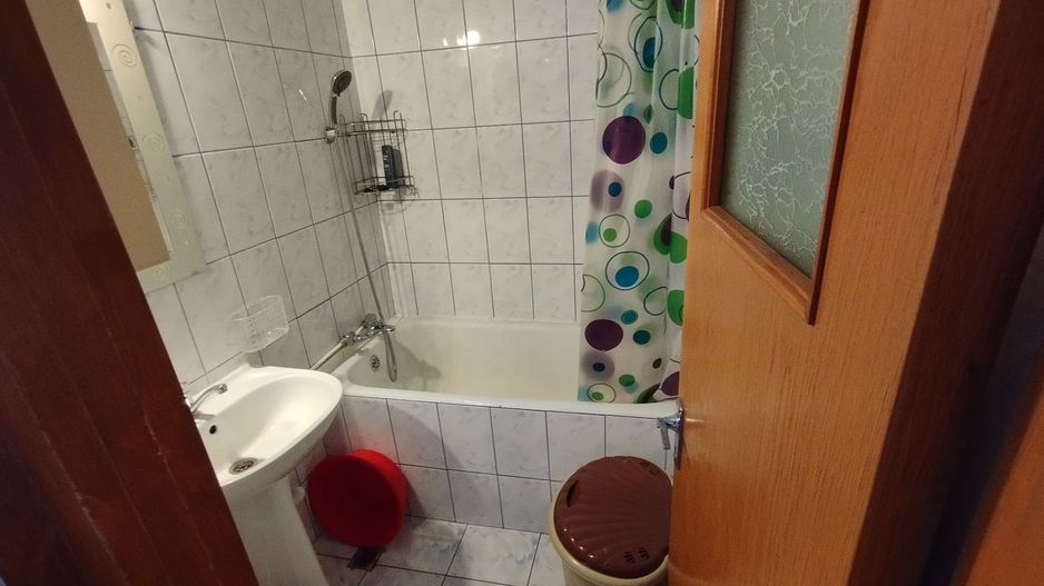 Apartament 4 Camere Renovat Apusului - Poză 11