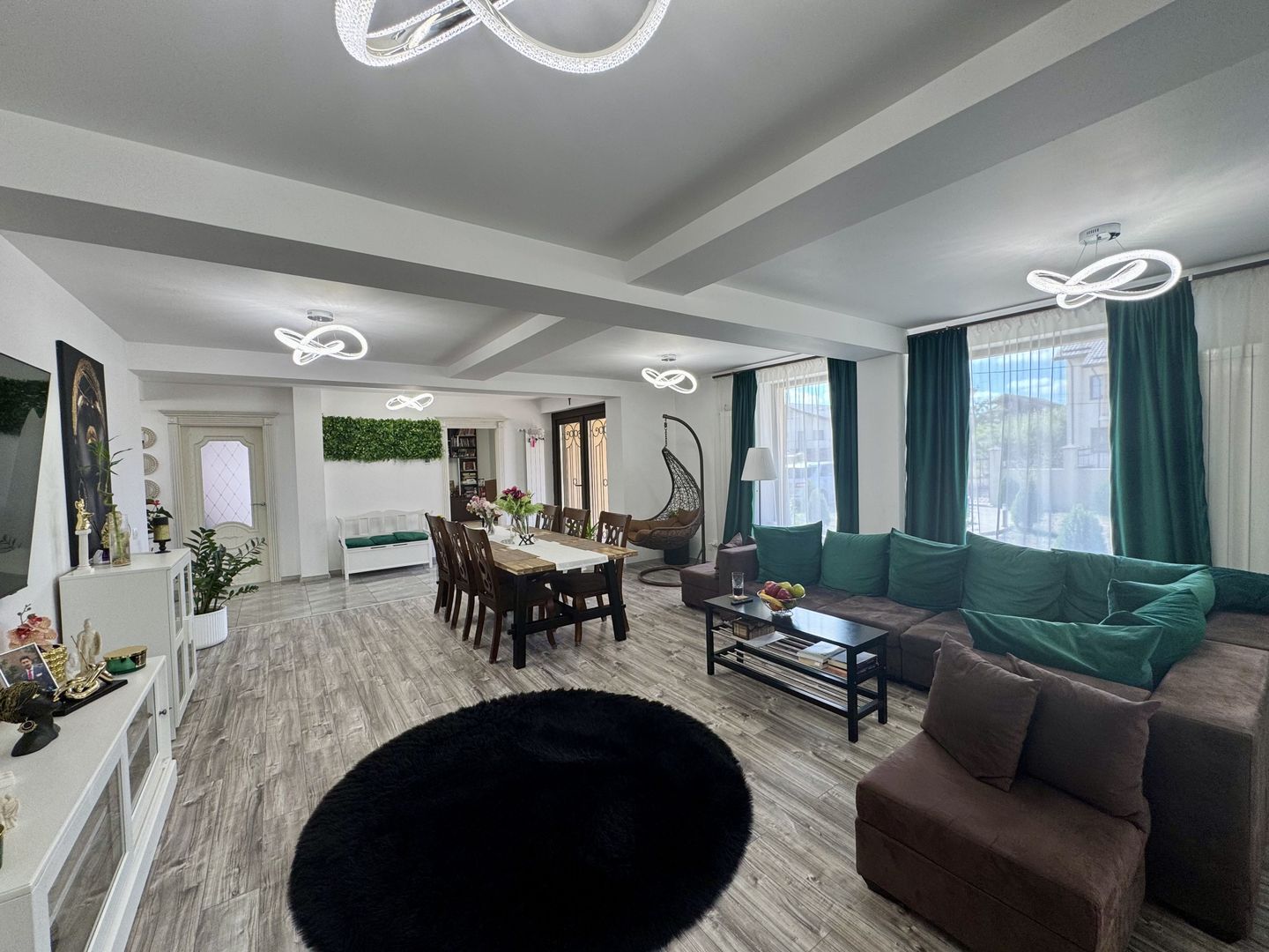 Berceni - VILĂ UNICAT, spațioasă, curte 1.000 mp, la 7 min metrou - Poză 7