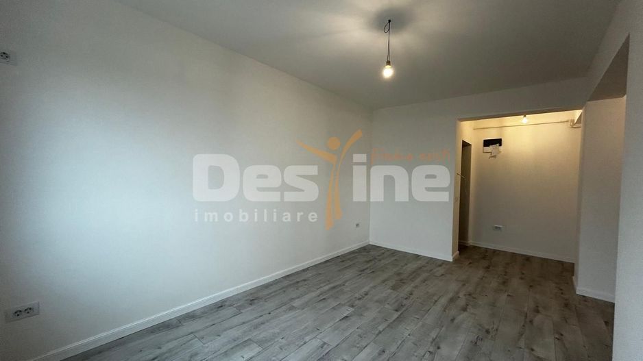Apartament 2 camere decomandat, etaj intermediar + loc parcare, Rediu - Poză 2