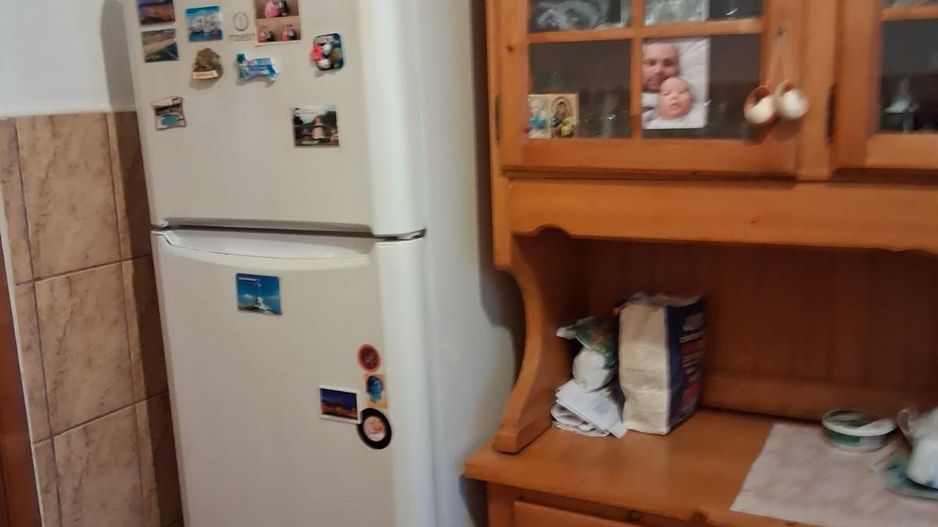 vand apartament 2 camere zona Alunisul Nou, paretr cvu terasa gaz tras - Poză 9