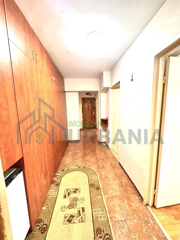 Apartament 3 camere, 2 băi, decomandat - Gara-Centru, Iași - Poză 2