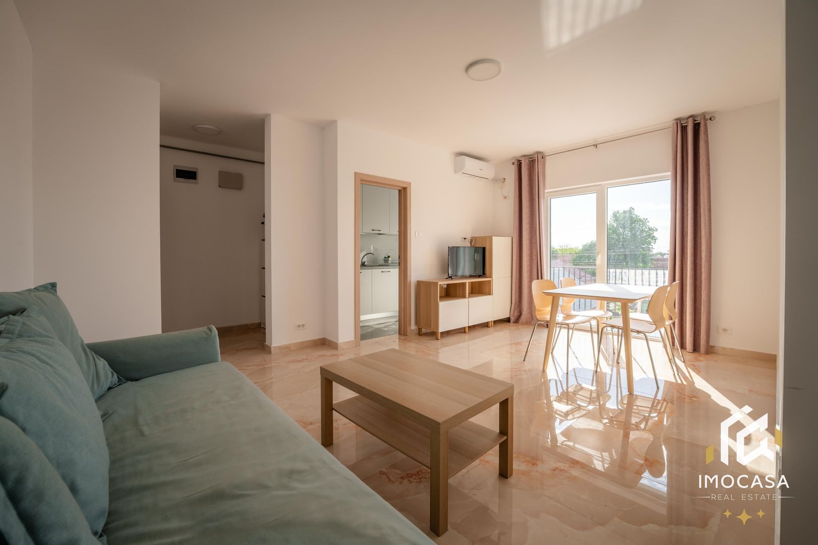 De vanzare apartament nou, mobilat, 2 camere Gradiste Arad - Poză 1