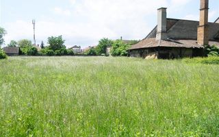 Teren intravilan cu utilitati in centrul comunei Cristian - Poză 3