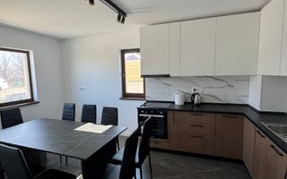 Casa moderna si spatioasa cu 4 camere si curte - zona Horpaz - 890€ - Poză 8