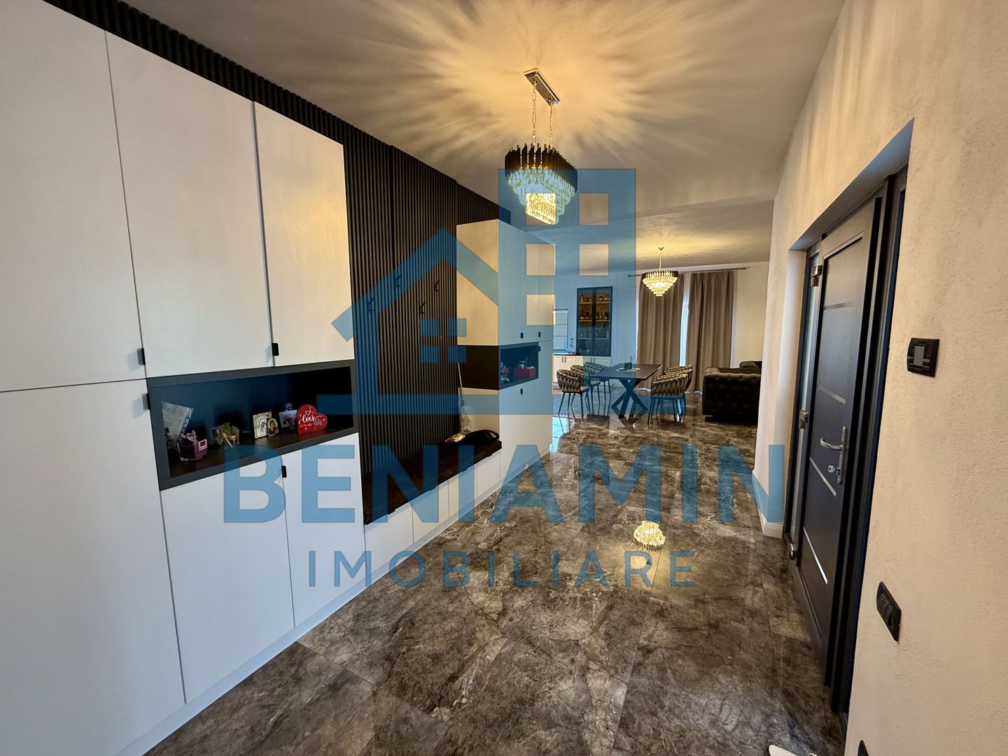 Casa parter lux - materiale premium - 214mp - 635mp teren - Metro - Poză 5