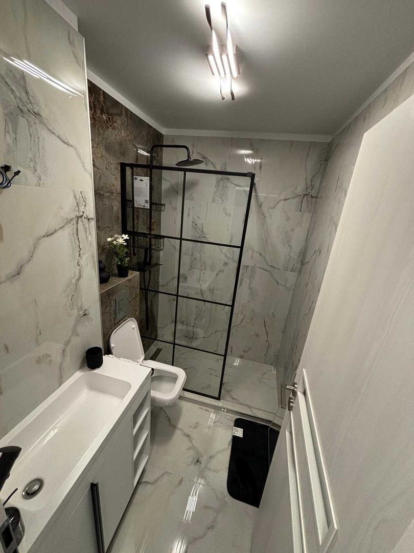 De vanzare apartament de 2 camere renovat in Titan langa IOR si Galeriile Titan - Poză 3