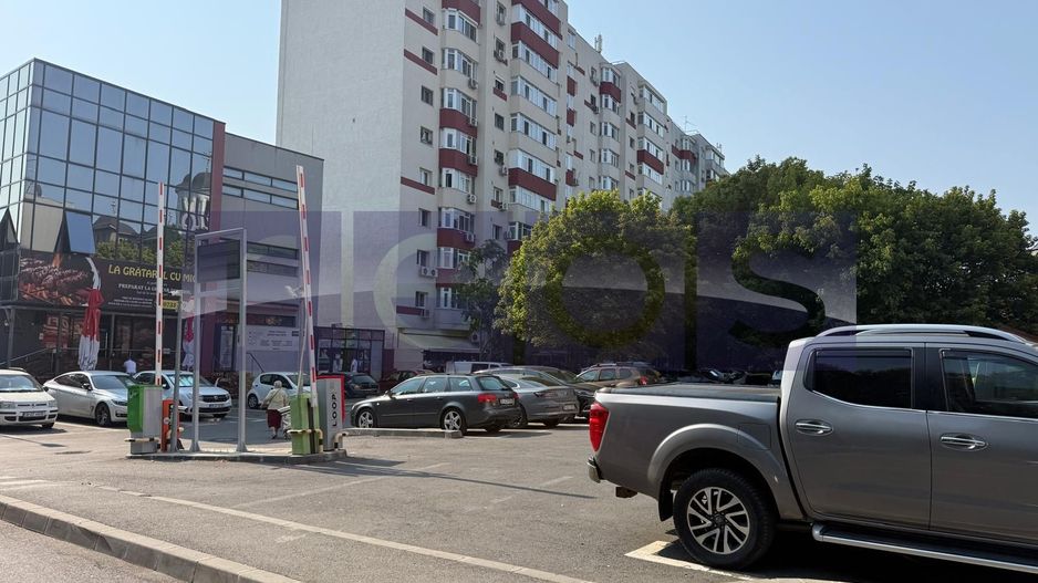 Oportunitare de vanzare spatiu comercial stradal randament 8.2% - Poză 2