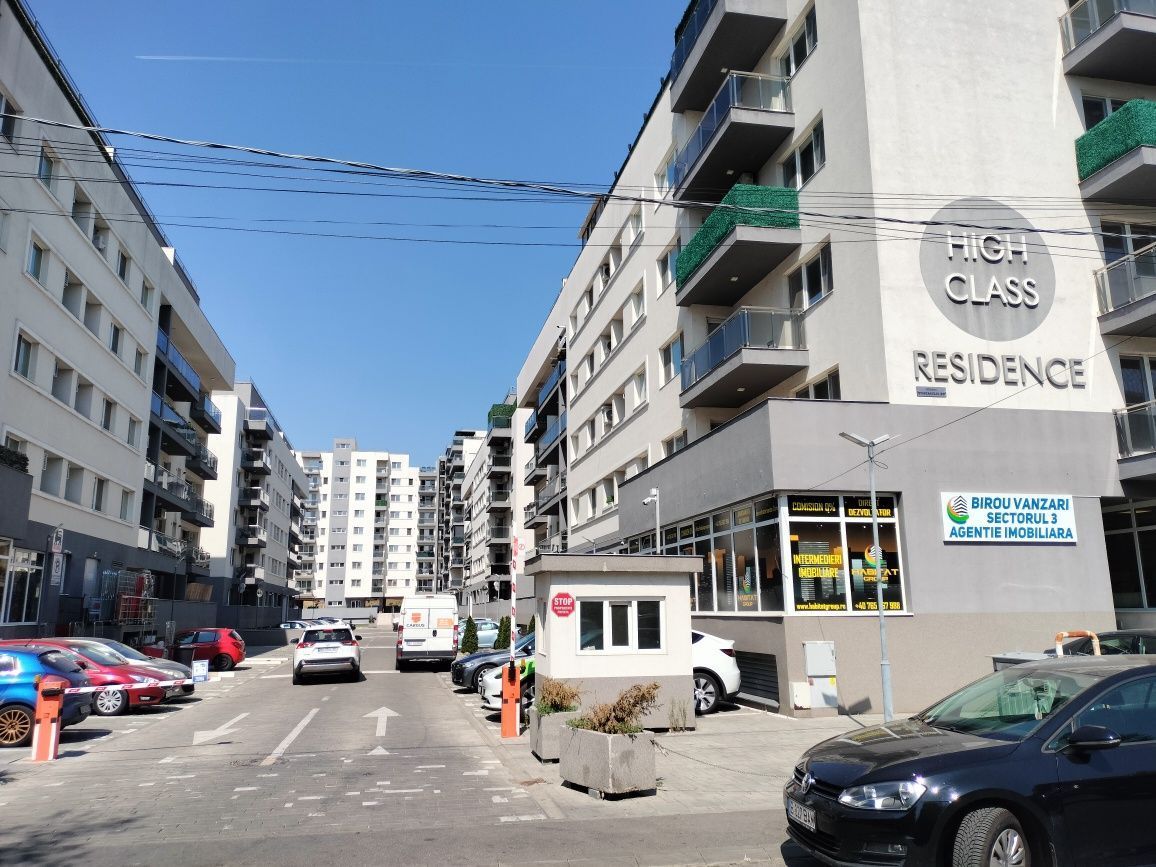 Garsoniera de lux cu jacuzzi și loc de parcare - Poză 6