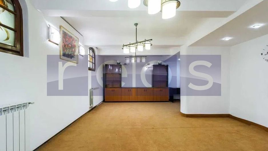 VANZARE SPATIU COMERICAL 141MP INVESTITIE FOISOR DE FOC MOSILOR CENTRAL - Poză 2