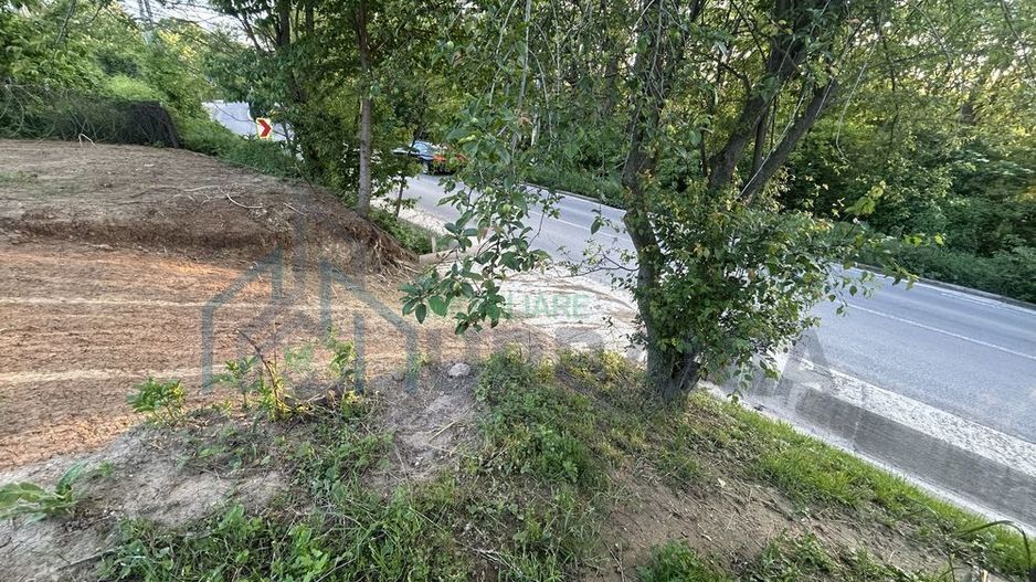 Teren intravilan de 600 mp pe Șoseaua Bârnova, lângă Biserica Catolică - Poză 7