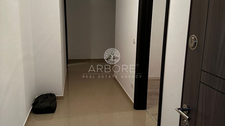 Apartament 3 camere spațios, finisat modern. - Poză 1