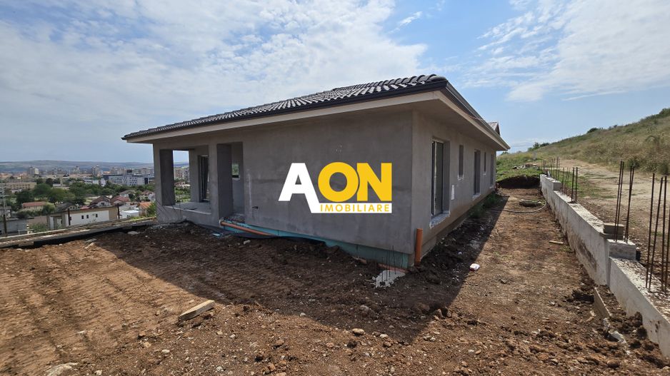Casă Individuală, 600mp Teren, Zona Piață - Cetate - Poză 2